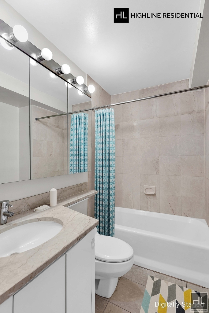 250 East 40 Street - Photo 5
