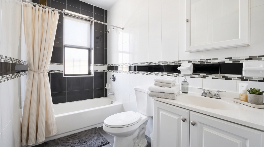 526 West 161st Street - Photo 6