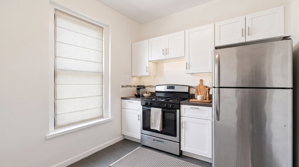 526 West 161st Street - Photo 4