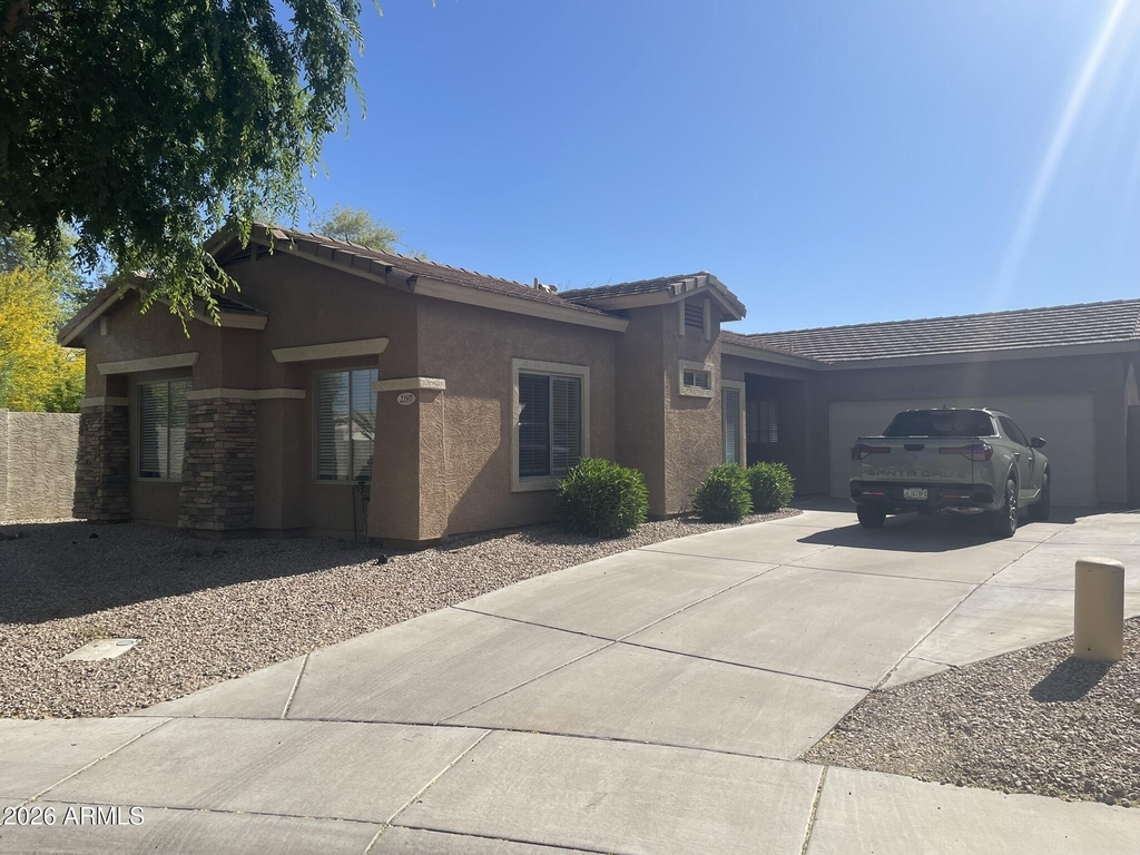 2197 N Arbor Lane - Photo 0