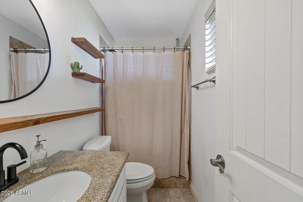 7936 E Moreland Street - Photo 9
