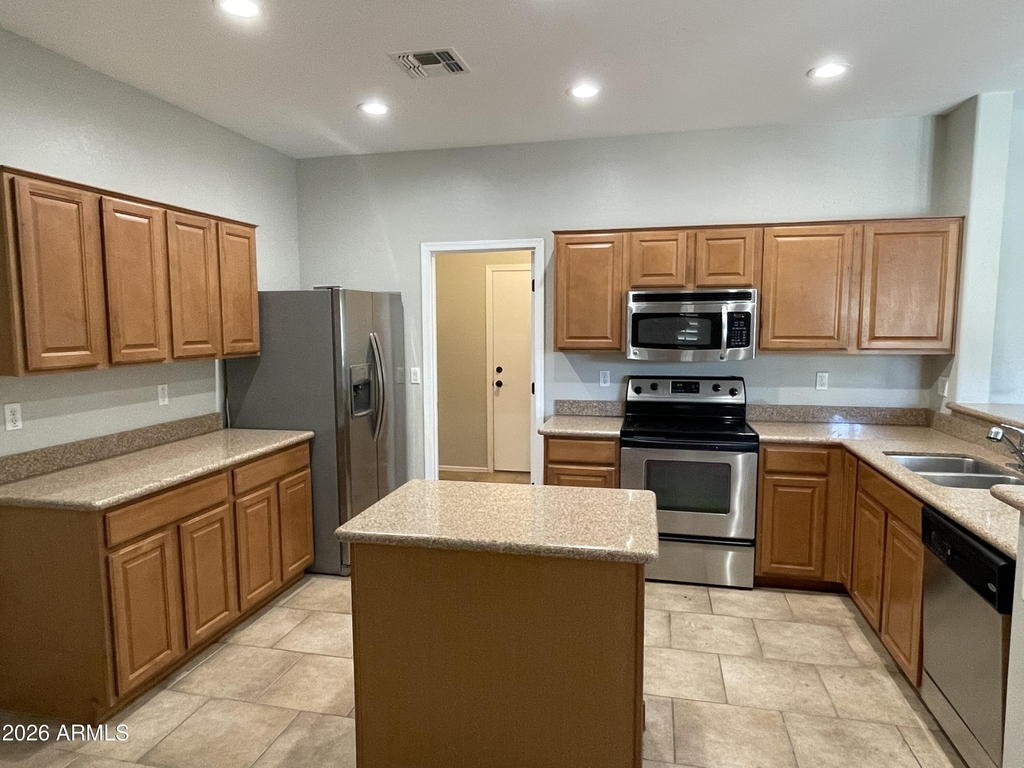 3632 W Jacksonville Drive - Photo 2