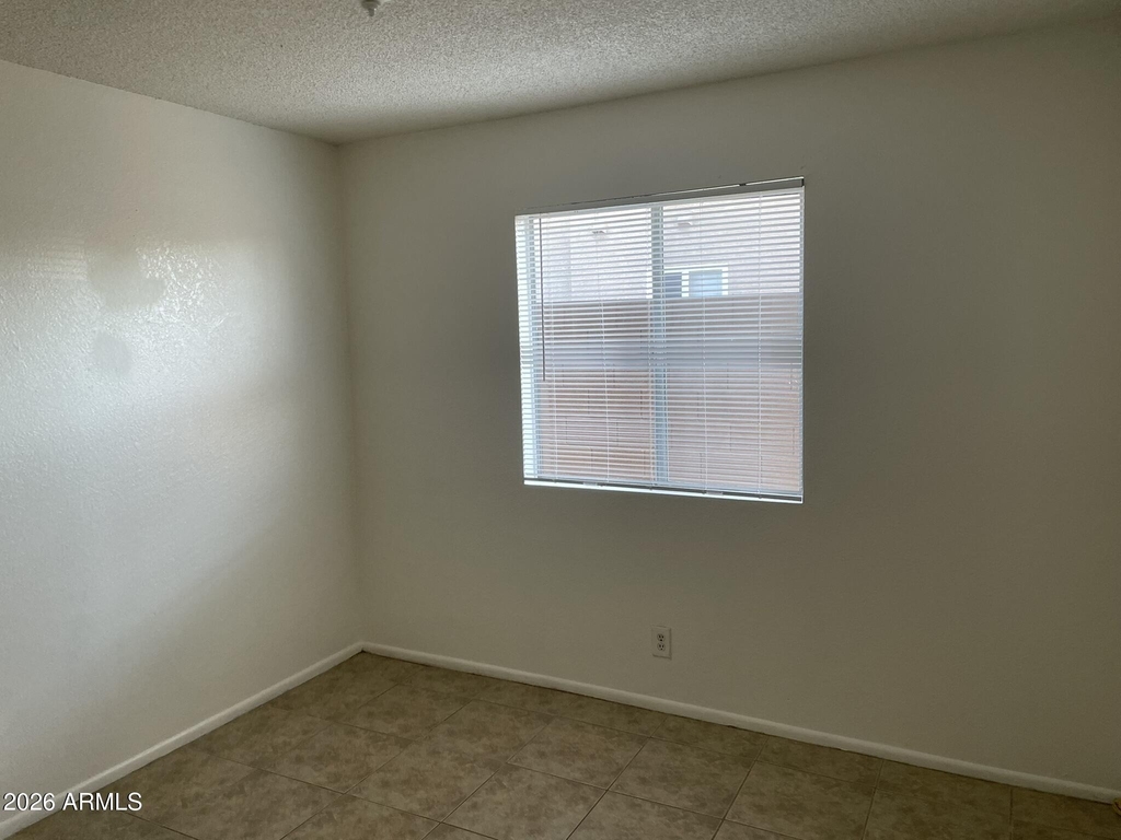 461 W 16th Avenue - Photo 10
