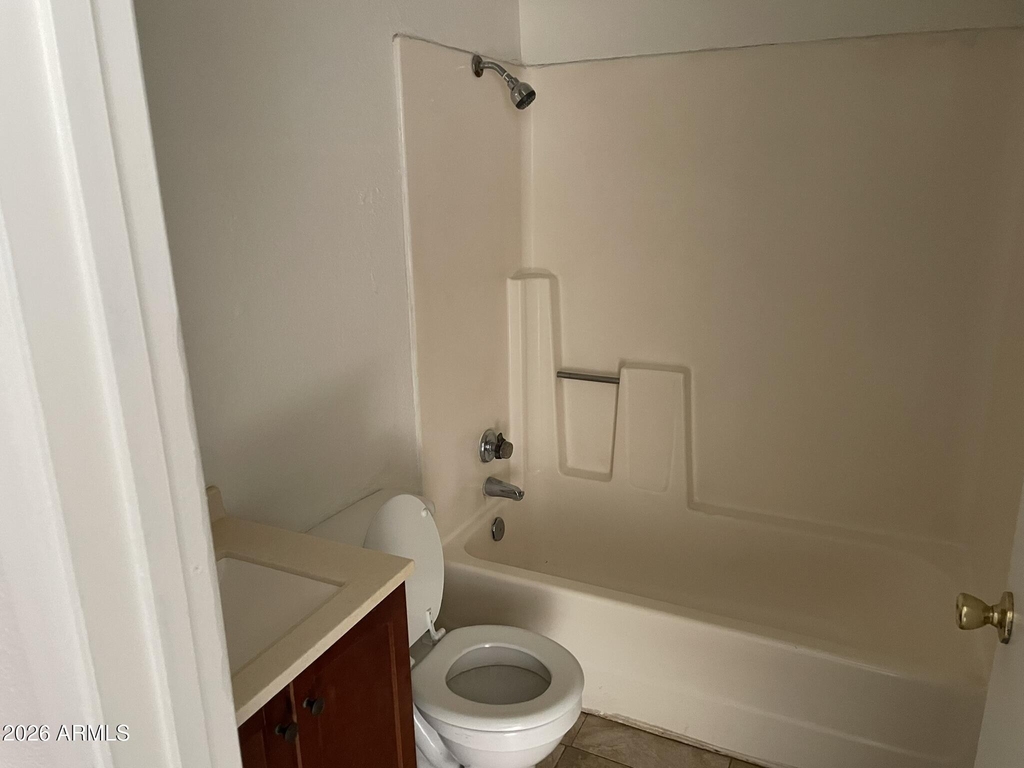 461 W 16th Avenue - Photo 8