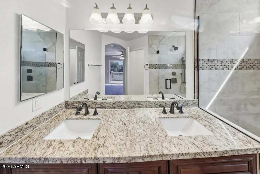 14317 W Weldon Avenue - Photo 4
