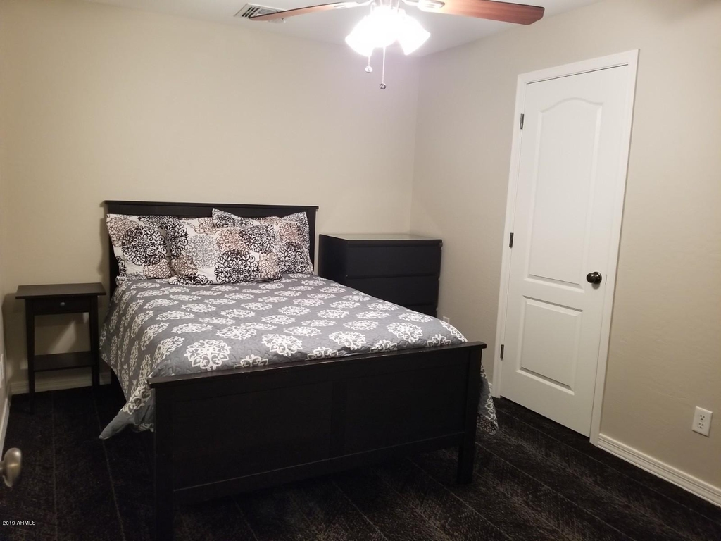 752 S Beck Avenue - Photo 16