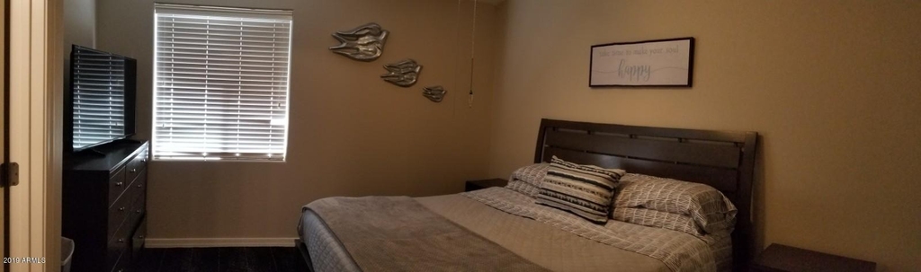 752 S Beck Avenue - Photo 10