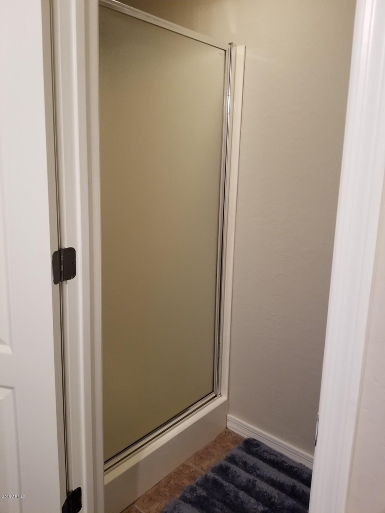 752 S Beck Avenue - Photo 19