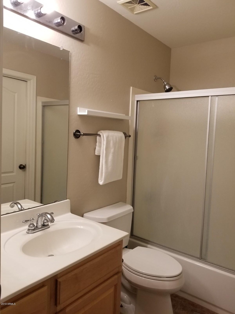 752 S Beck Avenue - Photo 13