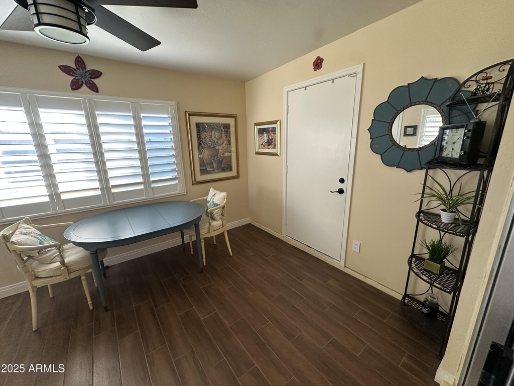 4328 E Capri Avenue - Photo 18