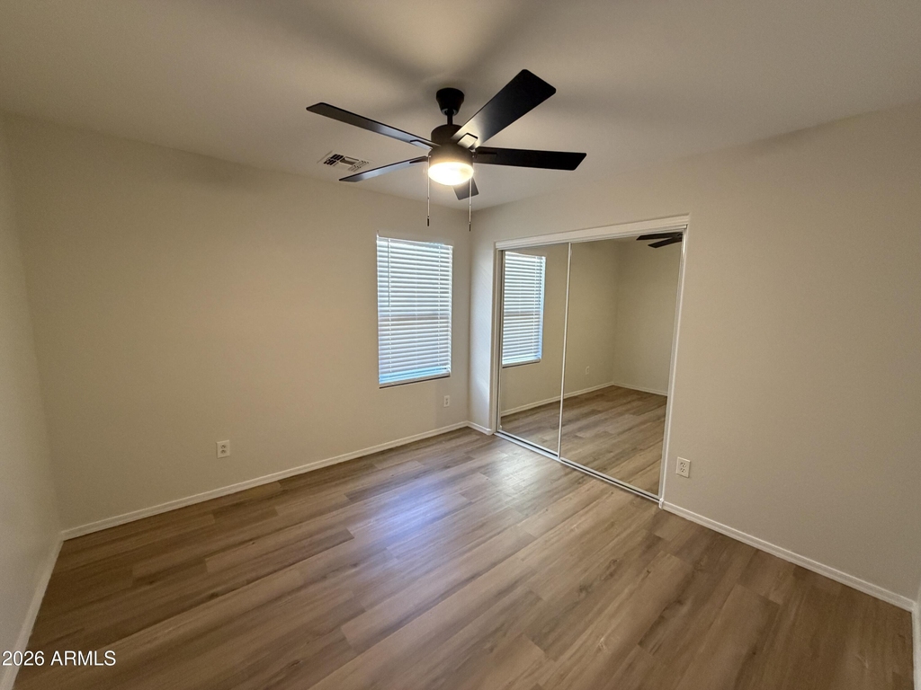13925 W Mauna Loa Lane - Photo 11