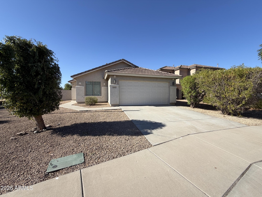 13925 W Mauna Loa Lane - Photo 0