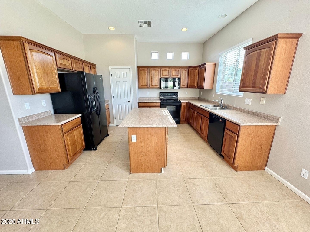 33007 N 23rd Avenue - Photo 2