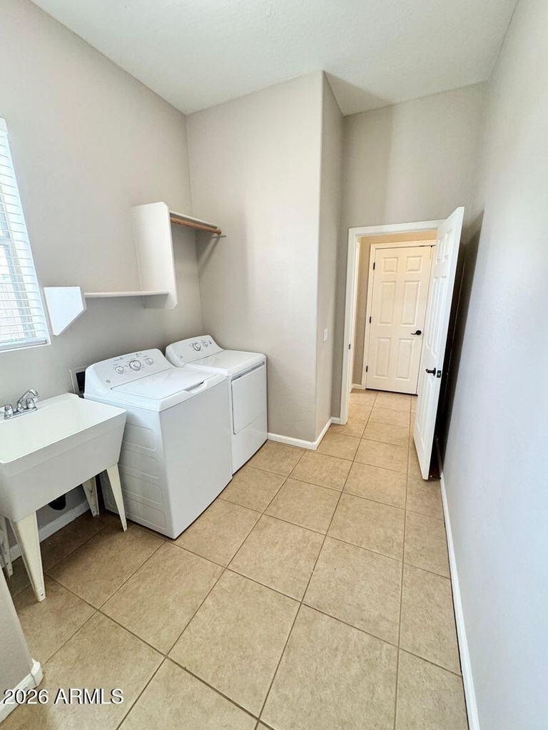 33007 N 23rd Avenue - Photo 48