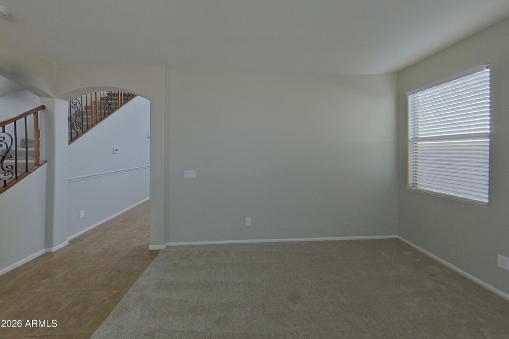 22079 N Dietz Drive - Photo 3