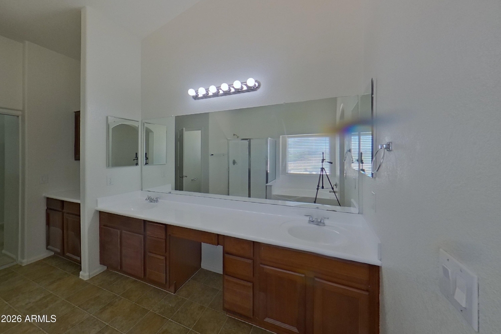 22079 N Dietz Drive - Photo 11