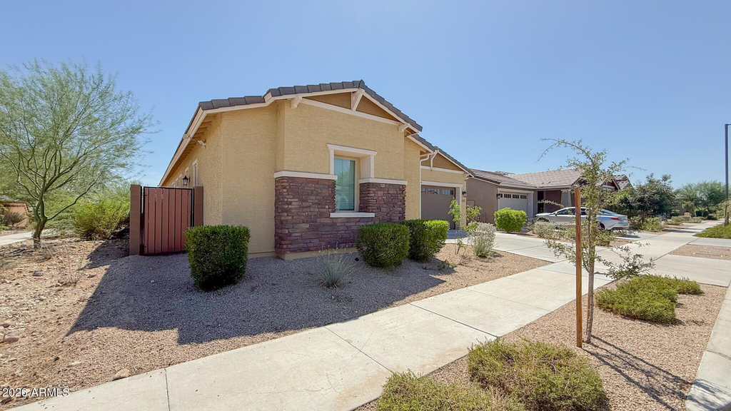 2041 W Sierra Sunset Trail - Photo 0