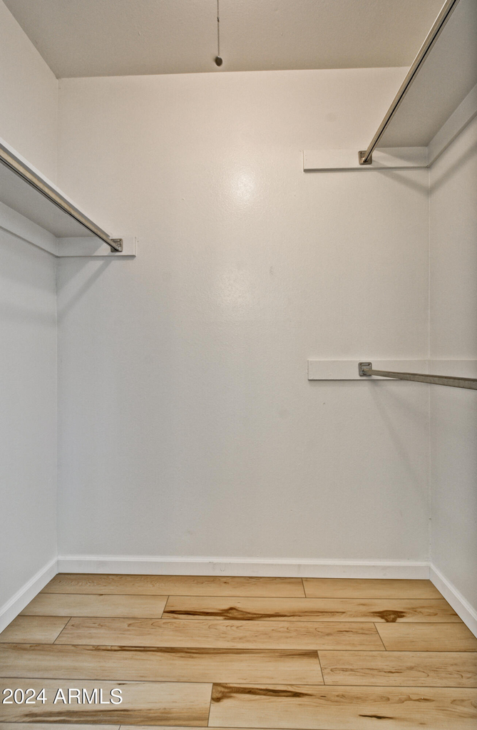 10933 W Tropicana Circle - Photo 23