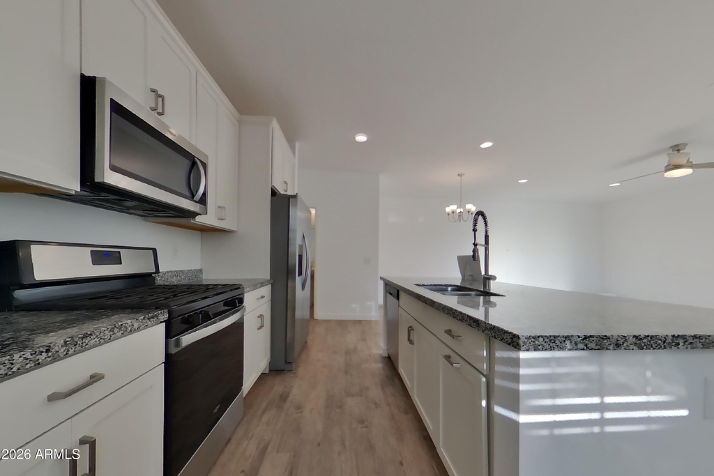 9322 E Solina Avenue - Photo 3