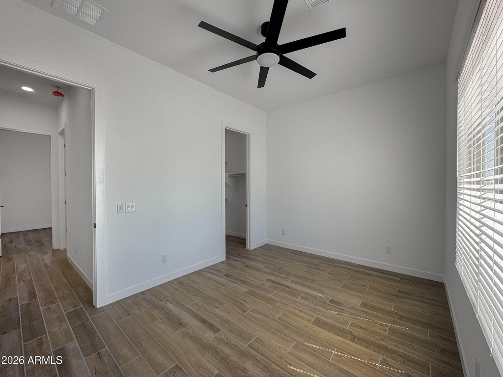 19735 W Norwich Drive - Photo 6
