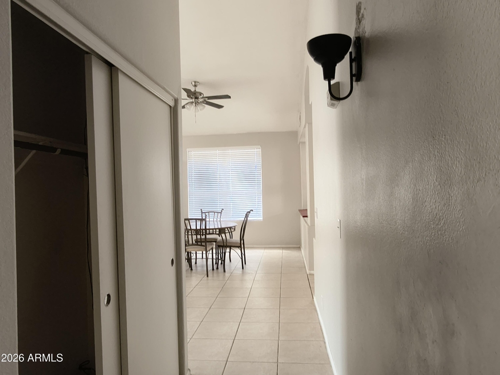 1161 W Elgin Street - Photo 19
