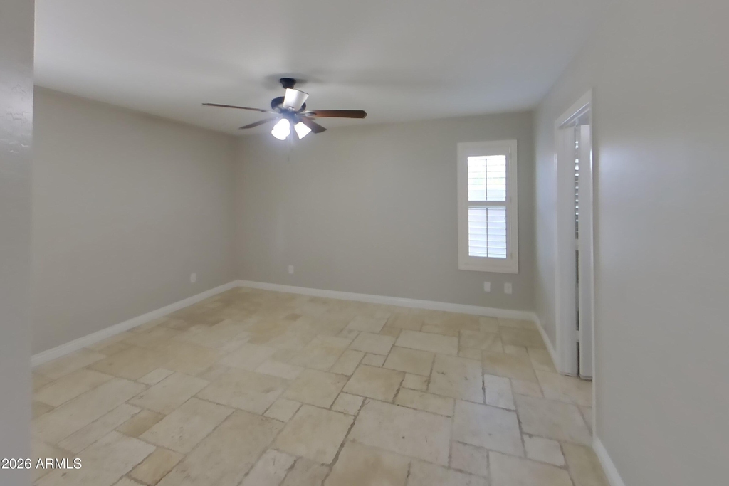 7115 N 72nd Drive - Photo 5