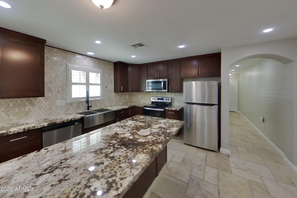 7115 N 72nd Drive - Photo 3