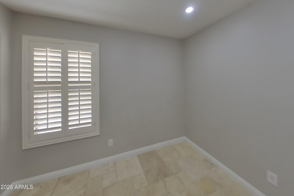 7115 N 72nd Drive - Photo 9