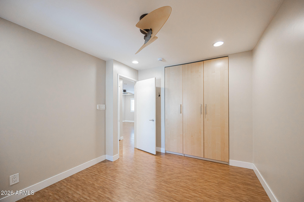 1850 E Maryland Avenue - Photo 10