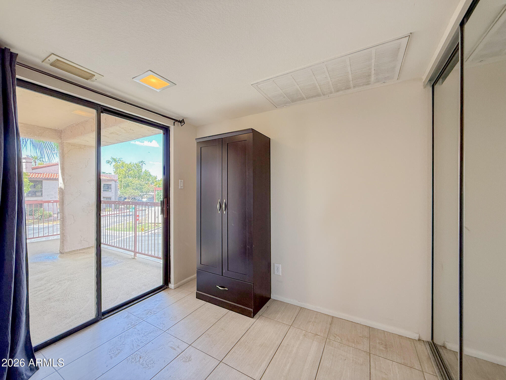 9345 N 92nd Street - Photo 8