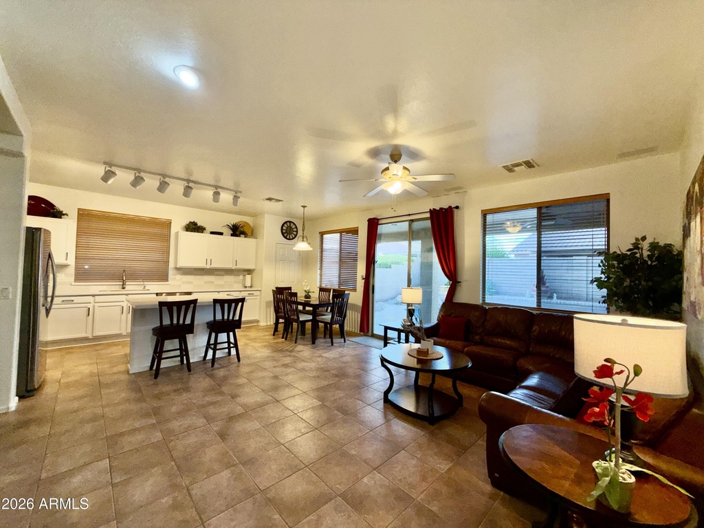 17540 W Canyon Lane - Photo 12