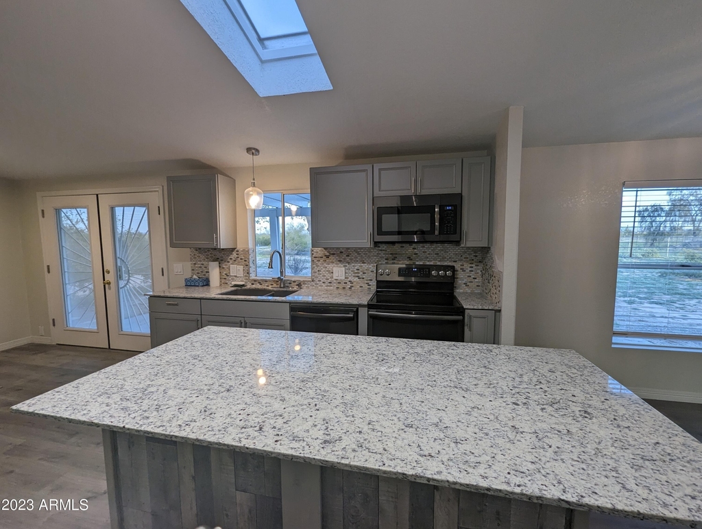 22455 E Royd Road - Photo 10