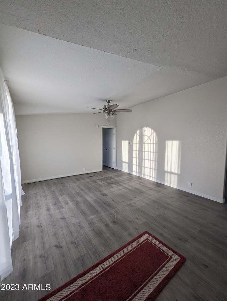 22455 E Royd Road - Photo 3
