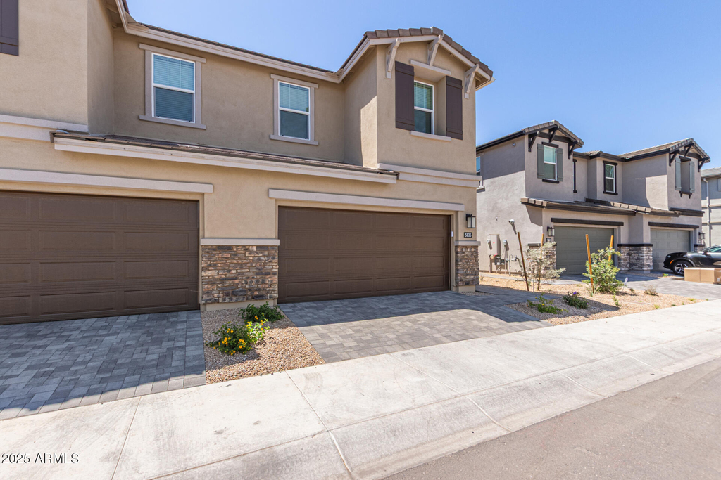 5835 E Rose Garden Lane - Photo 2