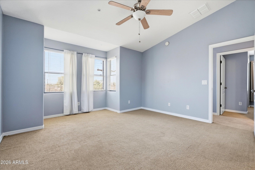 724 S Beck Avenue - Photo 14