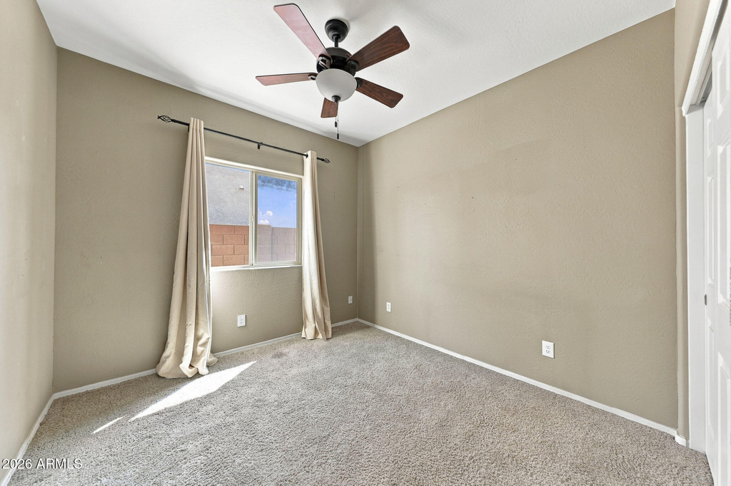 25954 W Potter Drive - Photo 14