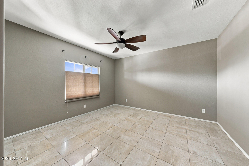 25954 W Potter Drive - Photo 4