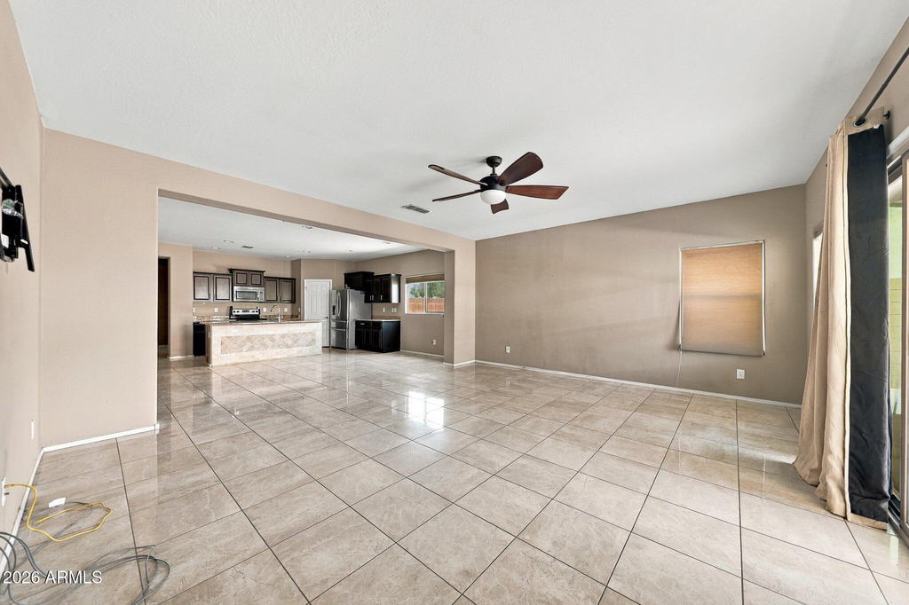 25954 W Potter Drive - Photo 13