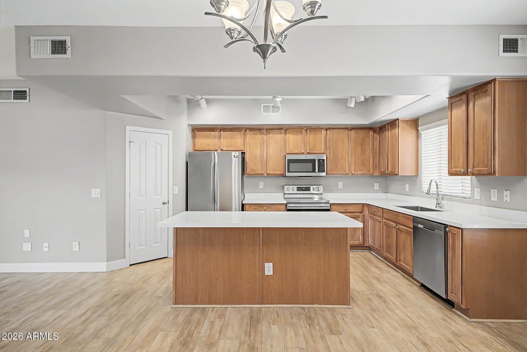 900 S 94th Street - Photo 8