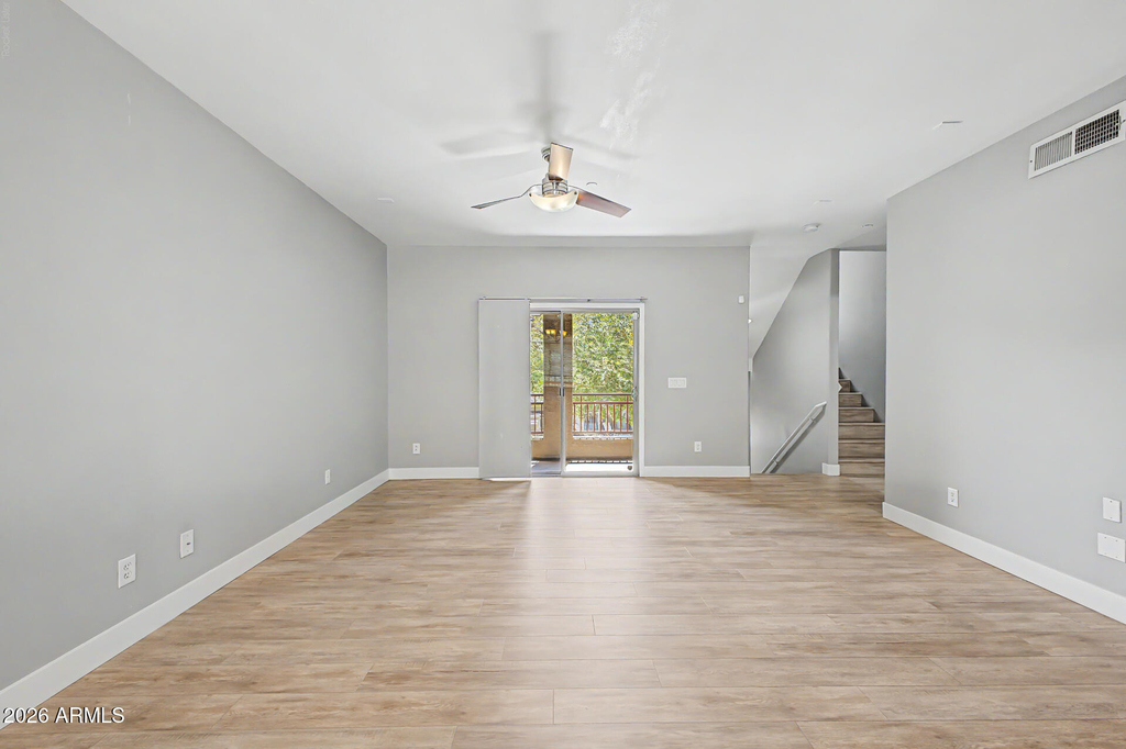 900 S 94th Street - Photo 4