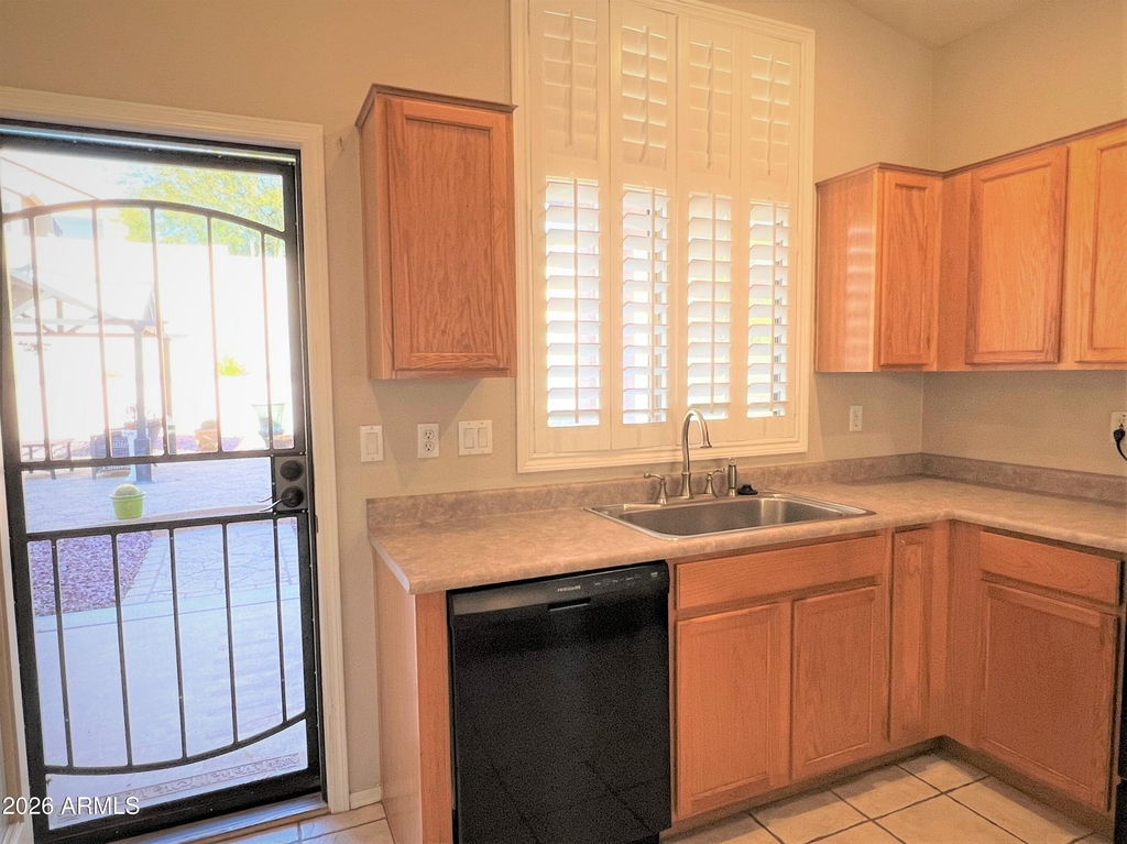 40827 N Hearst Drive - Photo 29