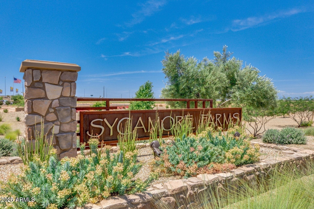 16611 W Sierra Street - Photo 36