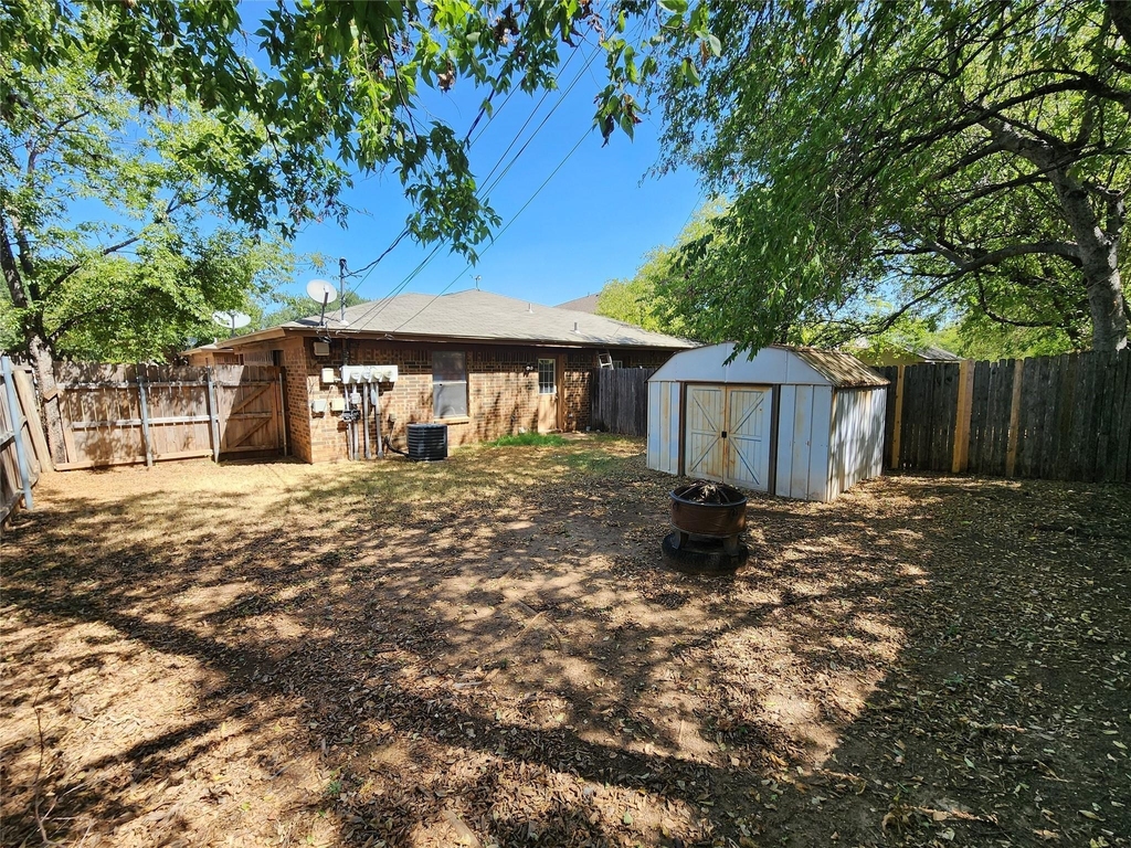 617 Race Street - Photo 21