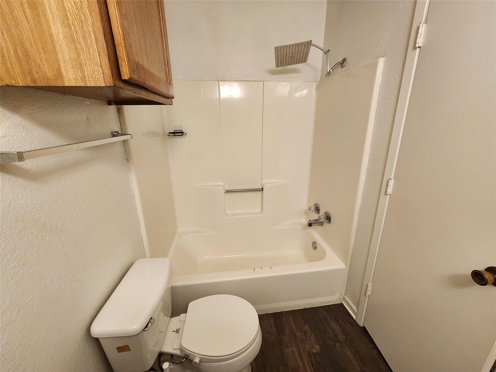 617 Race Street - Photo 19
