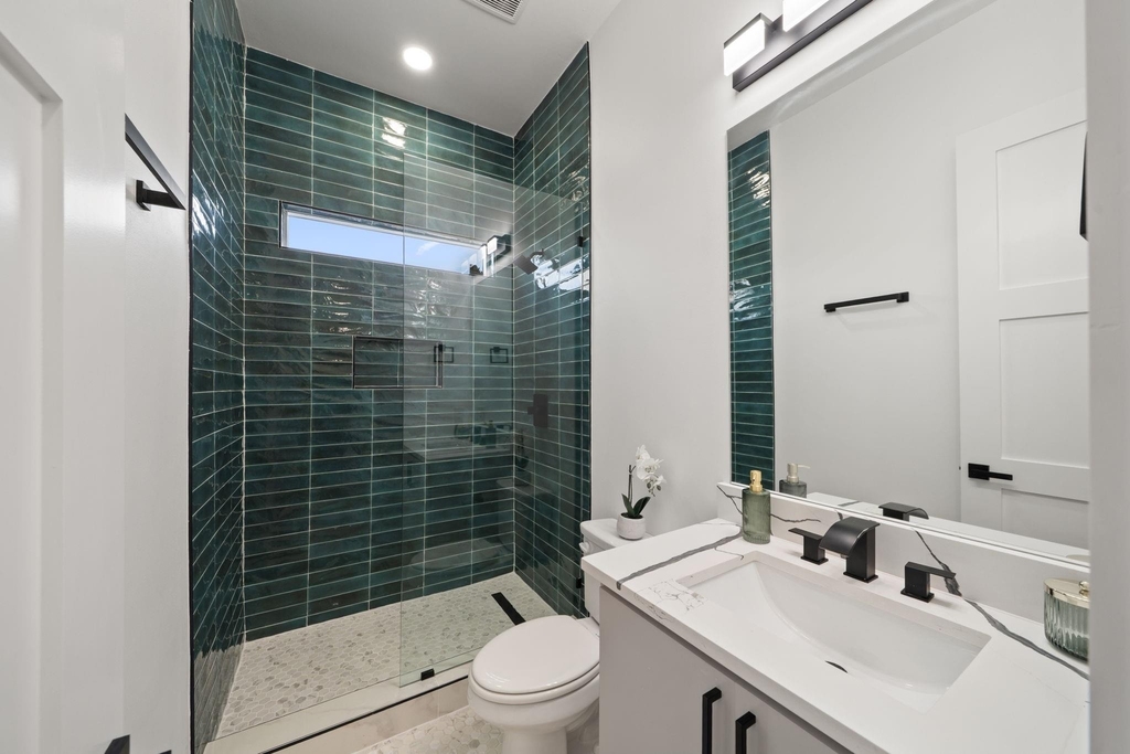 1919 Pollard Street - Photo 30