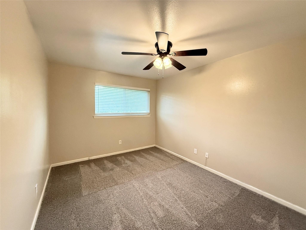 10450 E Northwest Highway - Photo 6