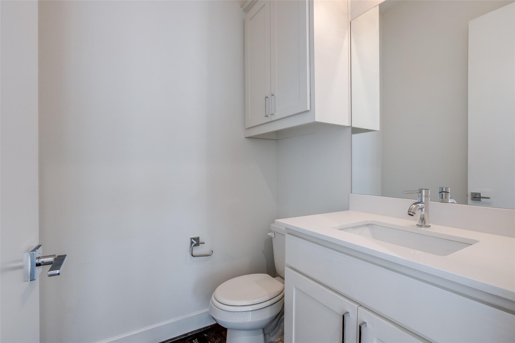 2215 Moser Avenue - Photo 13