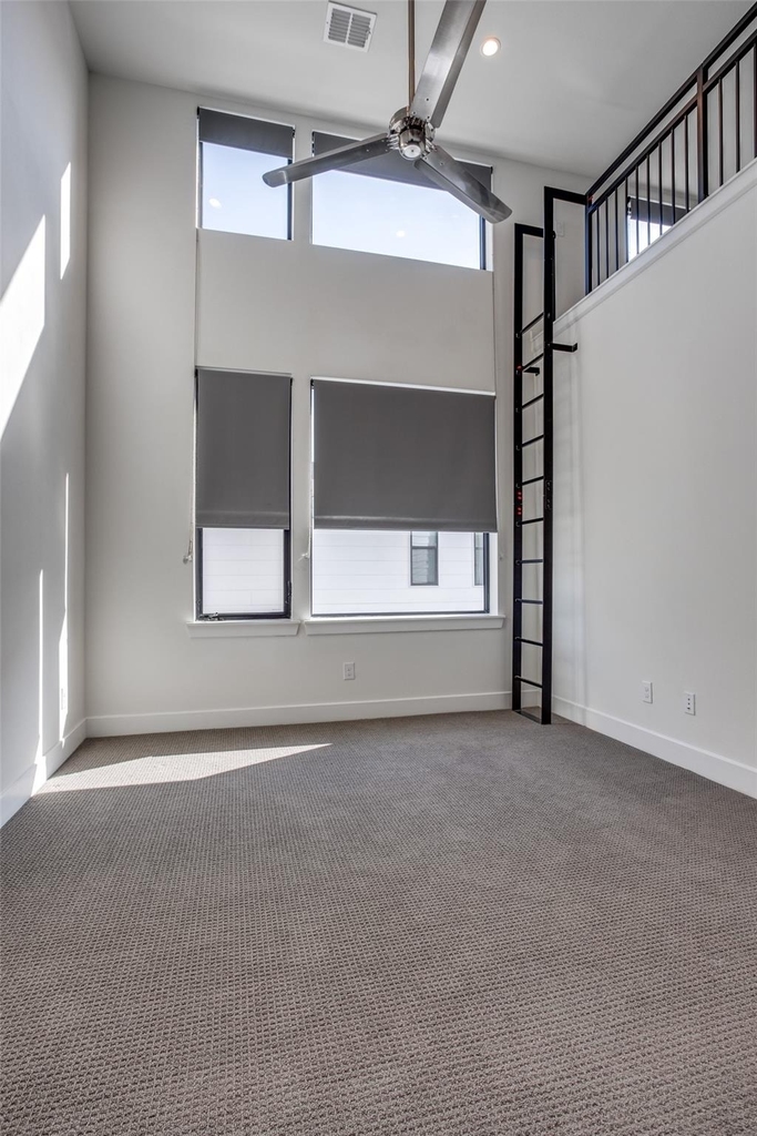 2215 Moser Avenue - Photo 19