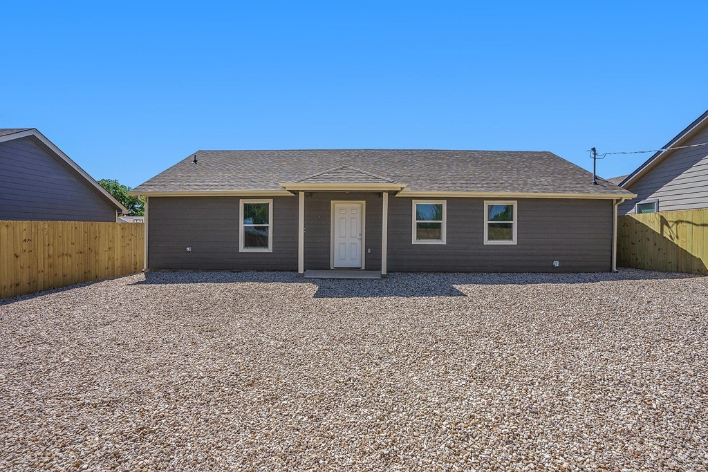 405 Whitney Court - Photo 21