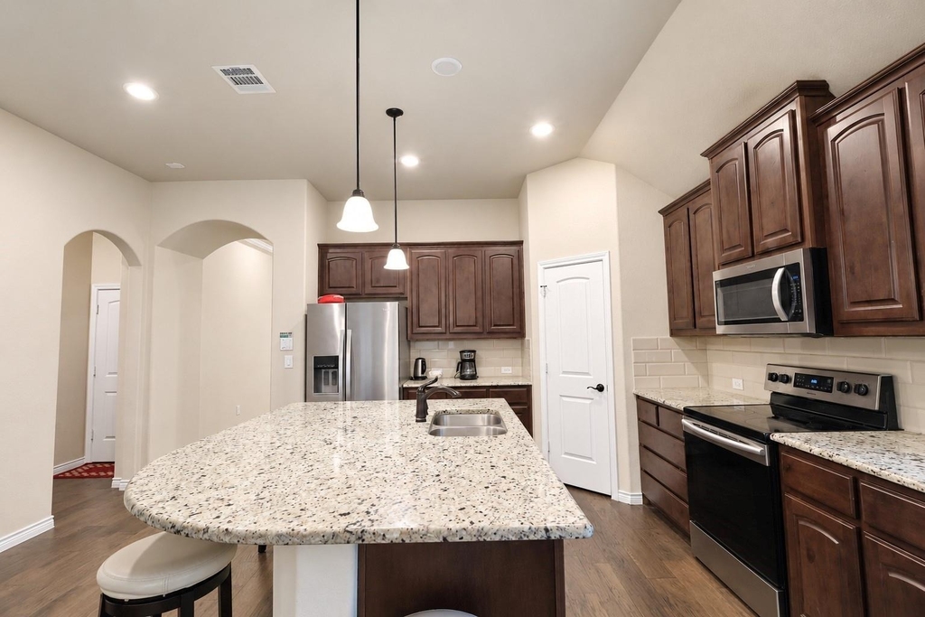 2643 Harlow Lane - Photo 7